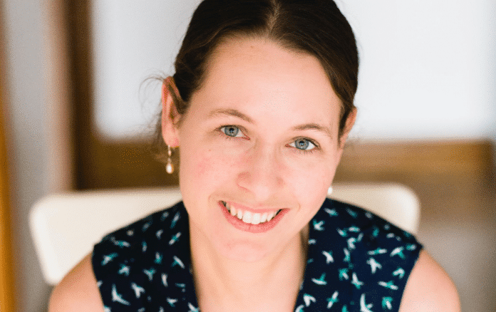 Julie Dugal : Fille de bois, fille de lettres