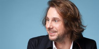 Thomas Schlesser : Vous reprendrez bien un petit poème?